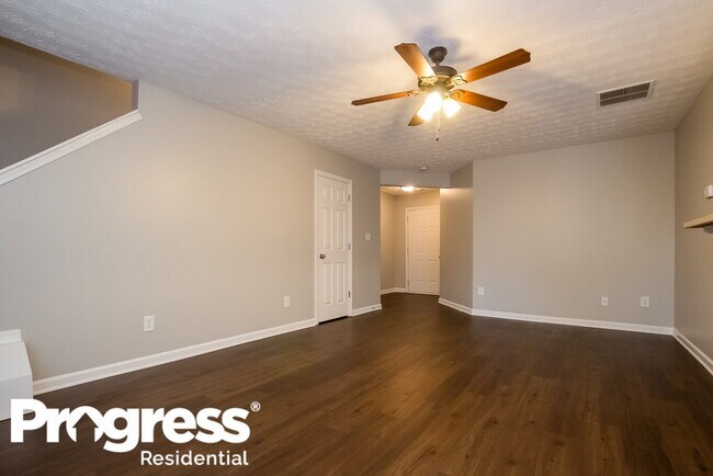 Foto del edificio - 541 Double Creek Dr