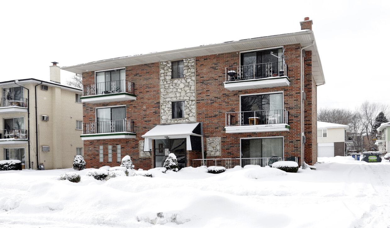 10432 S Mason, Oak Lawn, IL 60453 Apartments in Oak Lawn, IL