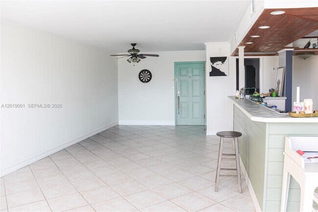 Foto del edificio - 2001 Atlantic Shores Blvd
