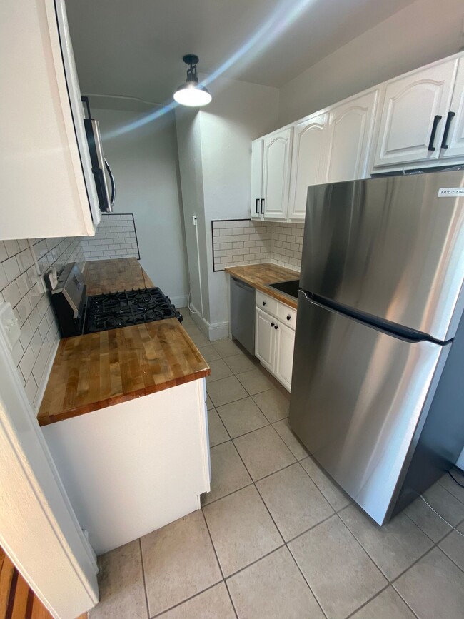 Building Photo - St. Luke's Place Apartment Homes