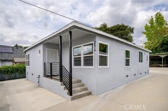 Building Photo - 2519 Manhattan Ave