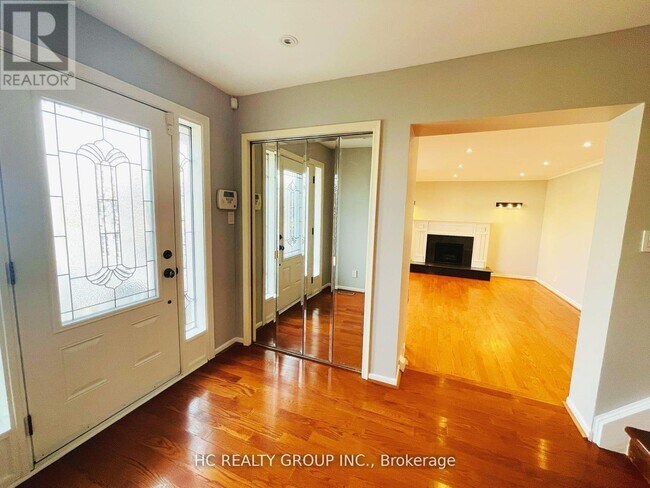 Photo du bâtiment - 2222 Kennedy Rd