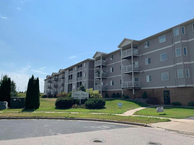 Building Photo - 800 Angel Ct., Apt 101