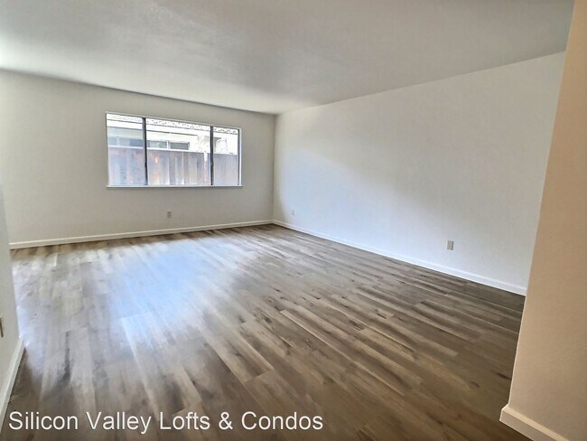 Foto del edificio - 3 br, 2 bath House - 273 Blossom Hill Rd.