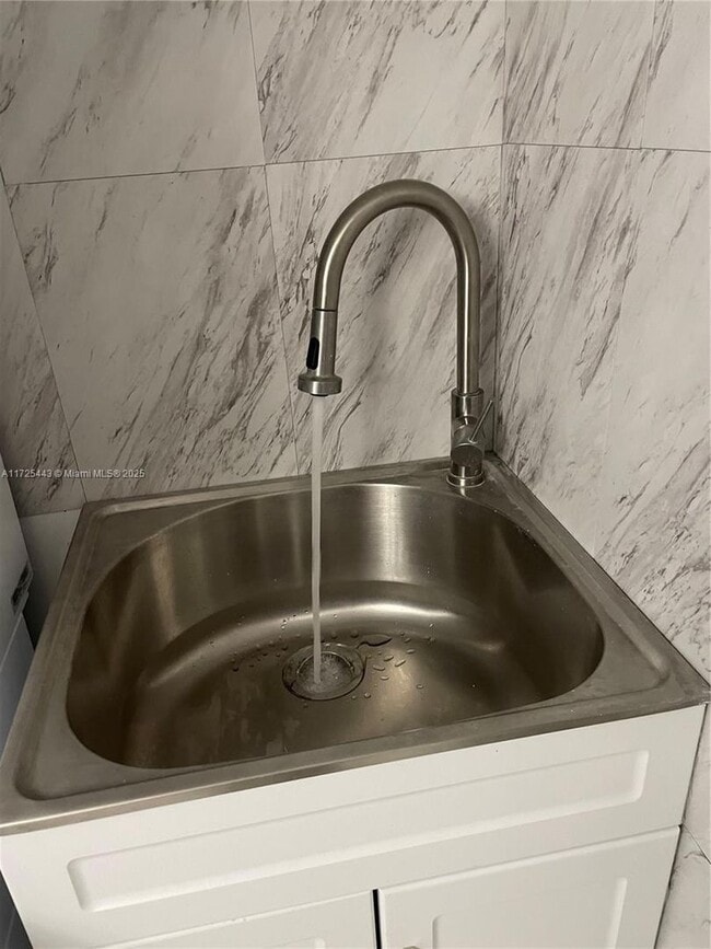 Photo - 3530 Mystic Pointe Dr House