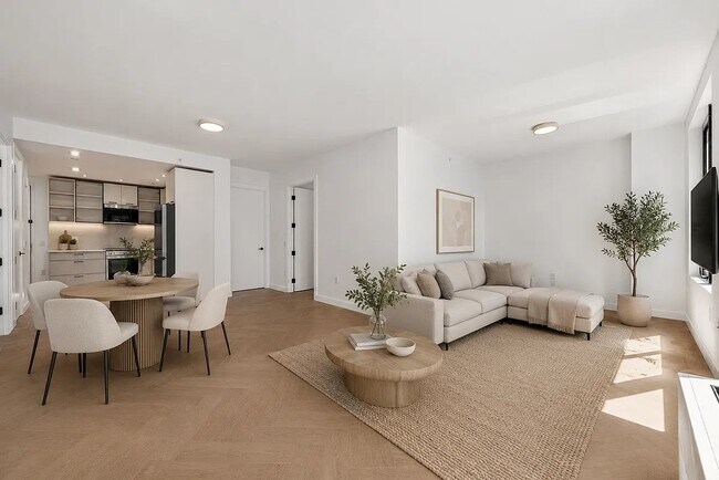 Building Photo - 104 Fleet Pl