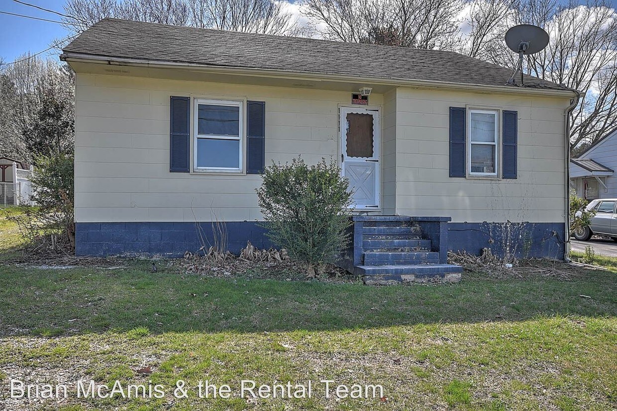 Primary Photo - 2 br, 1 bath House - 1111 Forest St