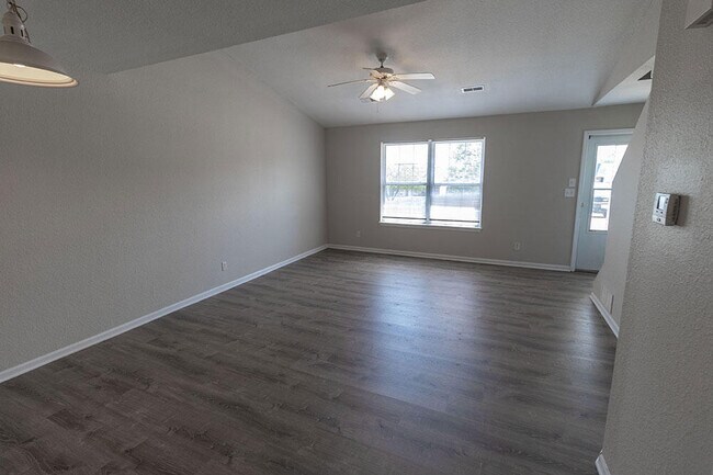 Foto del edificio - 1507 Riva Ridge Ct