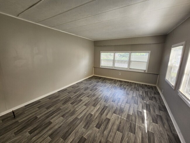 Building Photo - 14803 Bakers Ln