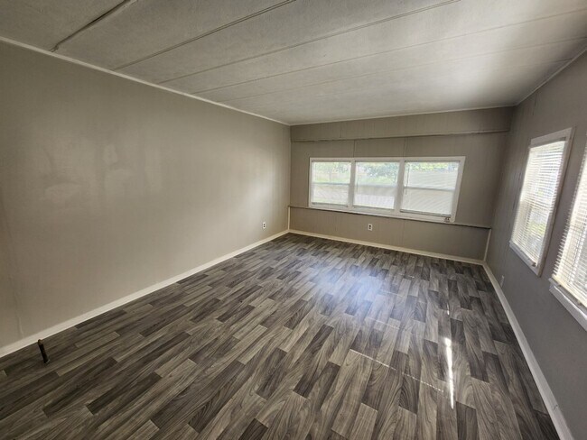 Foto del edificio - 14803 Bakers Ln