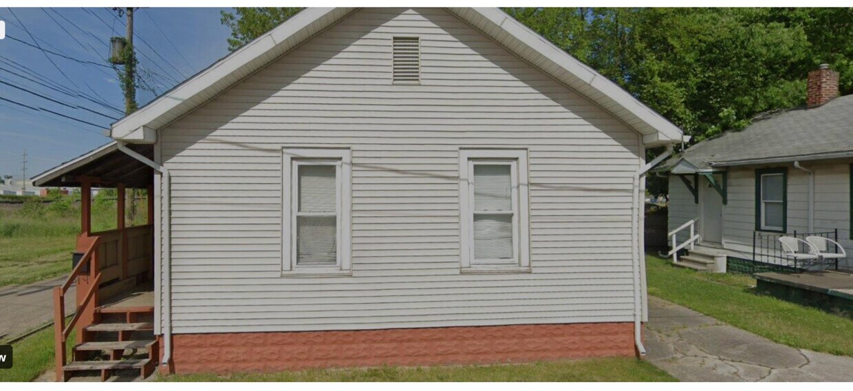 Primary Photo - 307 S Beiger St