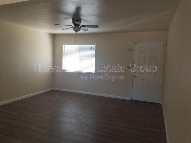 Building Photo - 1253 73rd Ave