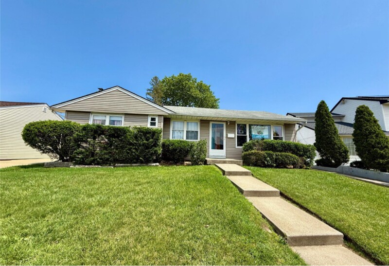 Foto principal - 865 Prescott St