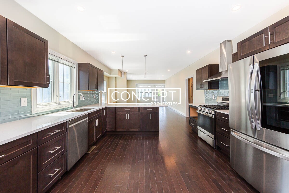 Foto principal - 118 Jerome St