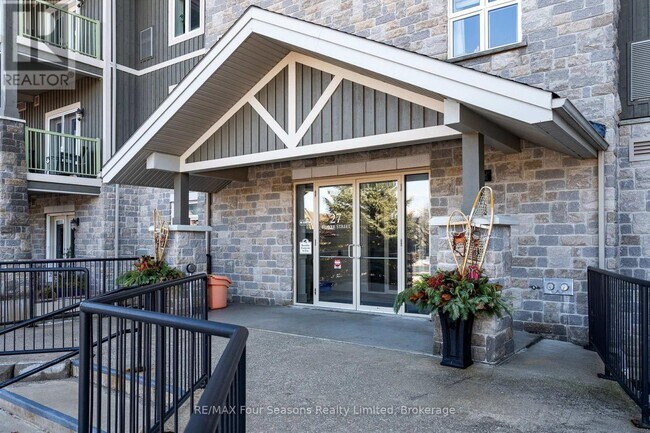 Photo du bâtiment - 27 Beaver St S