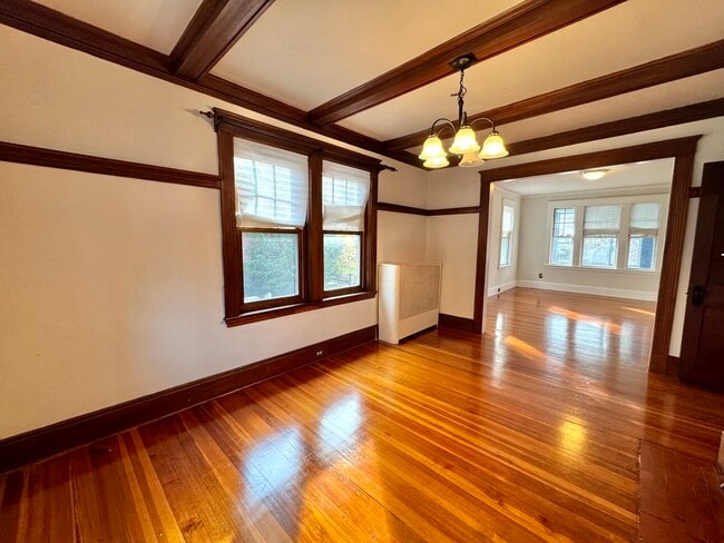 Building Photo - 40 Highland Ave