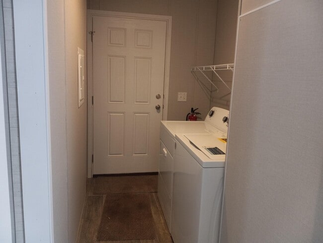 Foto del edificio - 134 Birch Ct