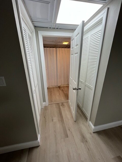 Hallway to BR - 345 Kennedy Dr