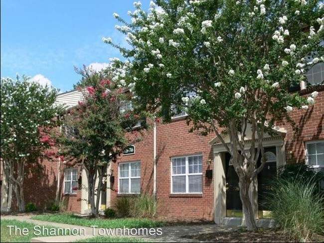 Building Photo - 628 Windomere Ave