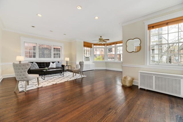 Foto del edificio - 444 W Oakdale Ave
