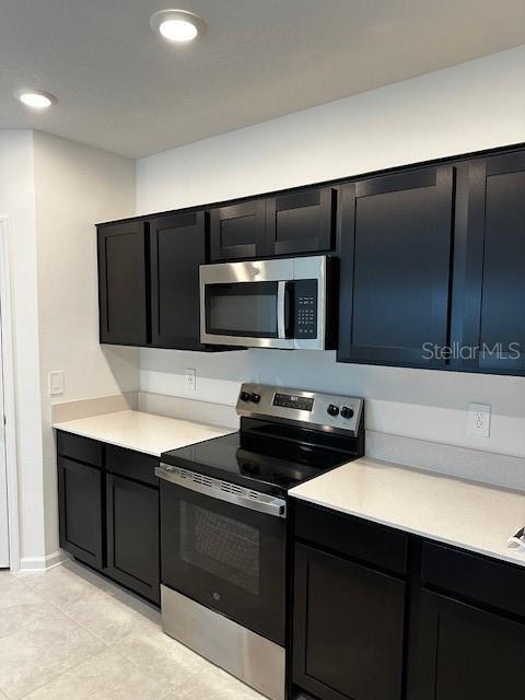 Foto del edificio - 1053 Waterfall Blvd
