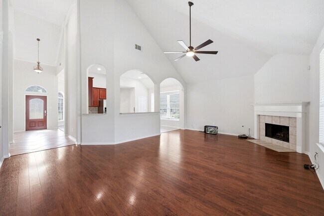 Building Photo - 26 Griffin Hill Ct