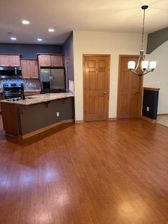 Building Photo - W163N5493 Westwind Dr