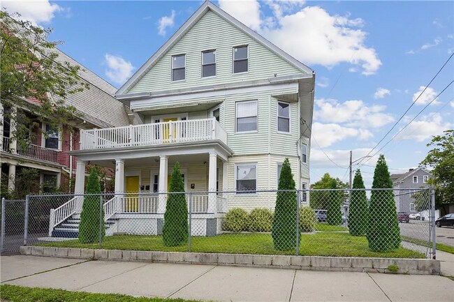 Foto del edificio - 31 Lenox Ave