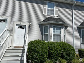 Building Photo - 147 Old State Rte 34