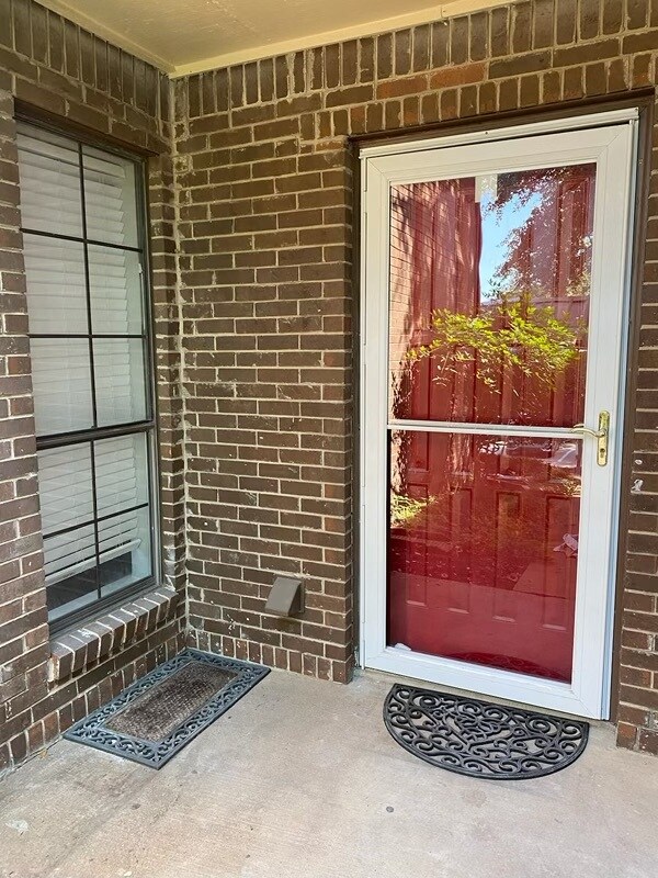 Primary Photo - 2505 Wedglea Dr