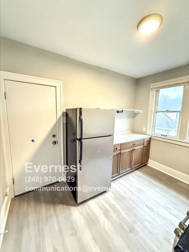 Foto del edificio - 5440 Milford St