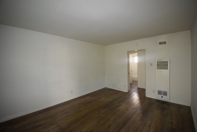 Foto del edificio - 11054 Otsego St