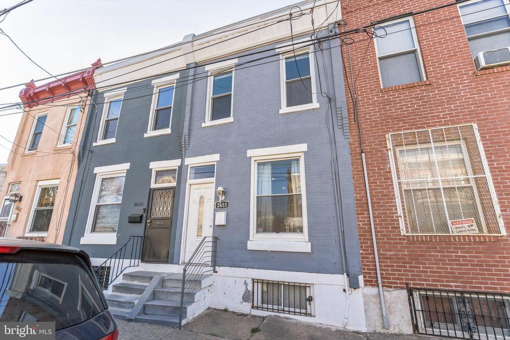 Primary Photo - 2653 Jasper St
