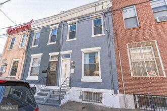 Building Photo - 2653 Jasper St