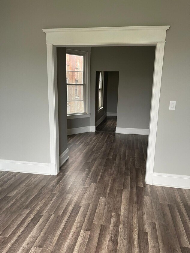 Schricker Apartments Apartments in Davenport, IA