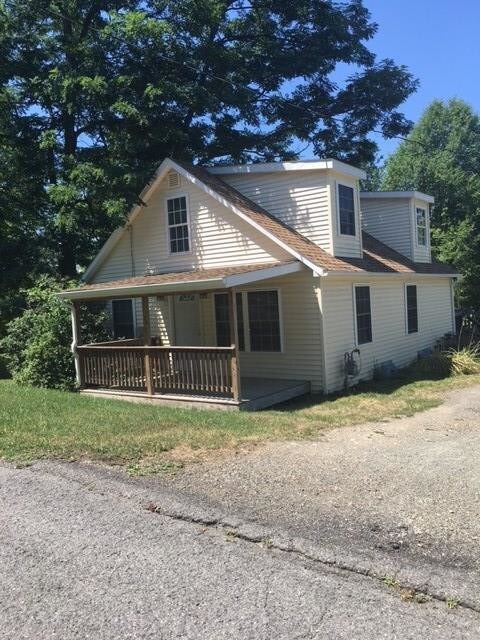 Primary Photo - 58 Grant St