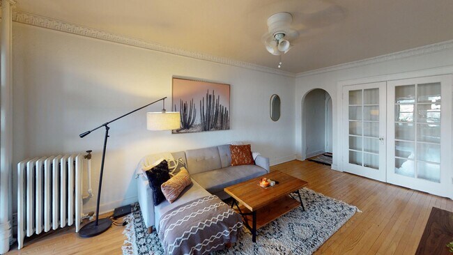 Foto del edificio - 4746 Roanoke Pkwy