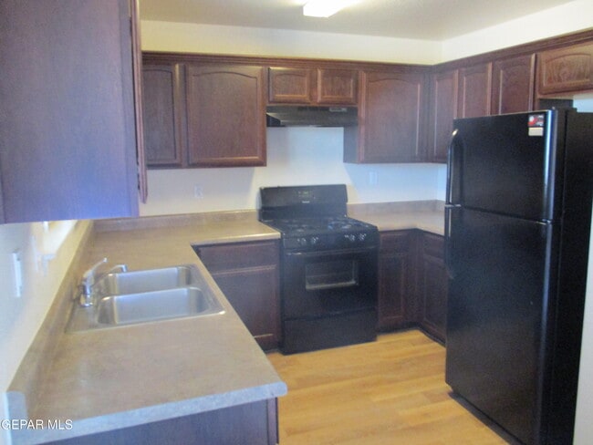 Building Photo - 14313 Gil Reyes Dr