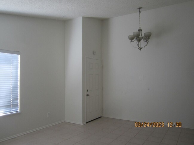 Building Photo - 4 br, 2 bath House - 7191 ALTA LOMA WAY