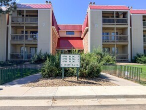 Building Photo - 14740 E Kentucky Dr