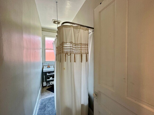 Foto del edificio - 2369 Victor St