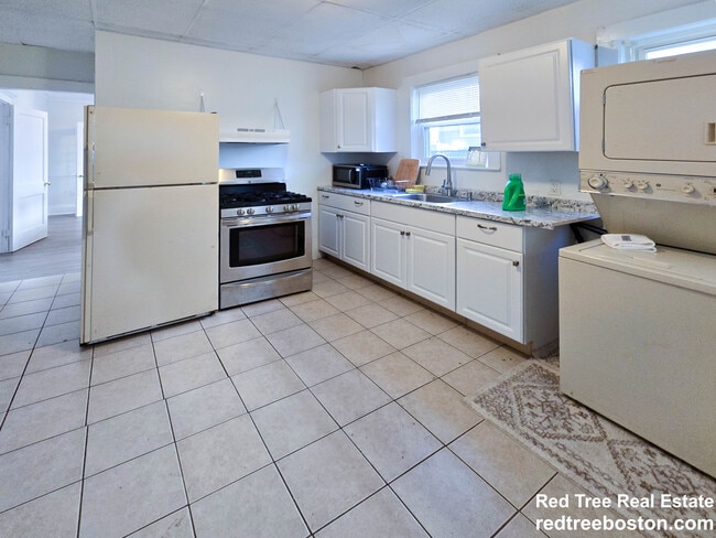 Photo - 63 Pinckney St Apartment