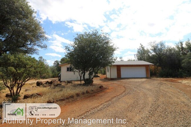 Foto del edificio - 3 br, 2 bath House - 7700 Fisher Lane