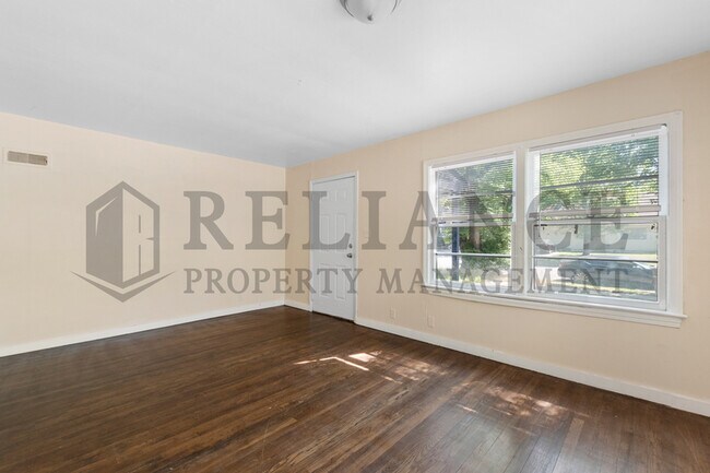 Foto del edificio - 1421 N Holyoke St