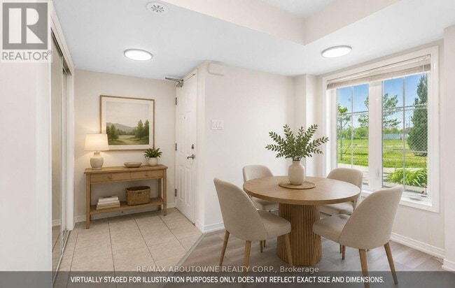 Building Photo - 2441 Greenwich Dr