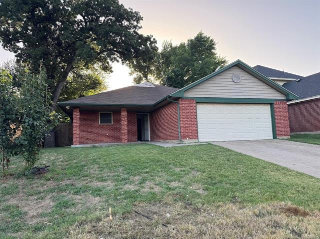 Building Photo - 1508 Hollowbrook Ct