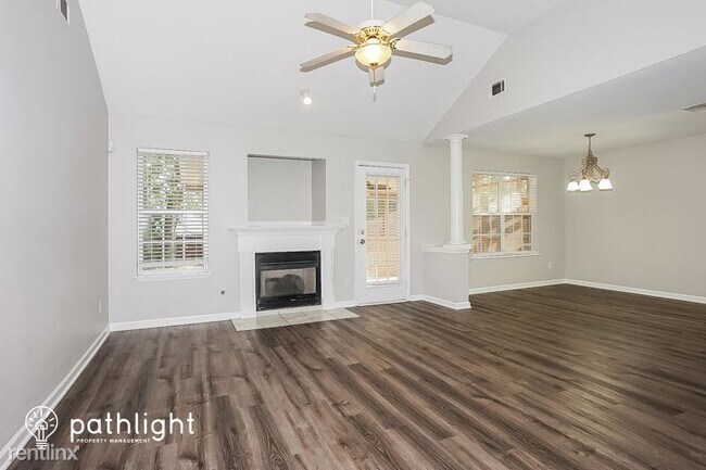 Foto del edificio - 4 br, 2 bath House - 524 Country Glen Driv...