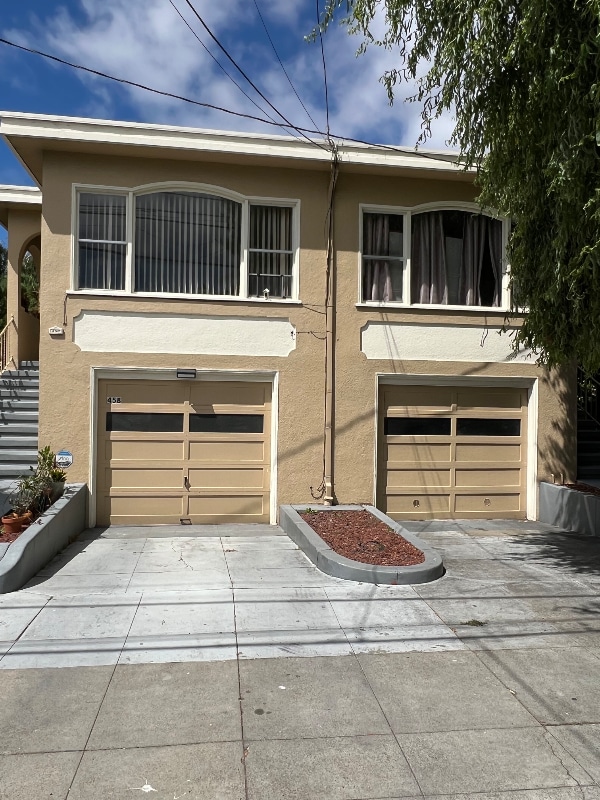 Building Photo - 458 42nd St