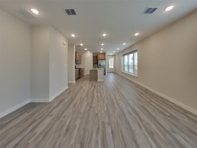 Foto del edificio - 1625 Palo Verde Wy