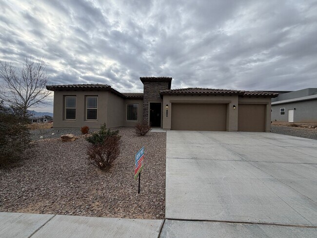 Foto del edificio - Luxury Multi-Gen (2 living areas) Single Story 3 Car Garage New Construction Available in Prestig...